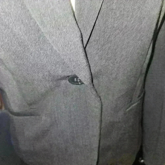 Covington Petite Essentials Womans Blazer Size 4p - Picture 8 of 13